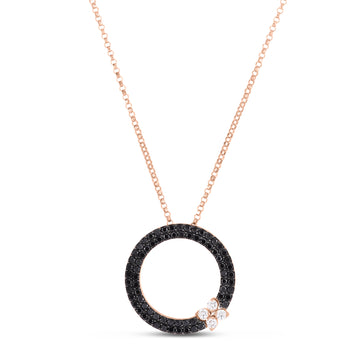 Necklace with black and white diamonds