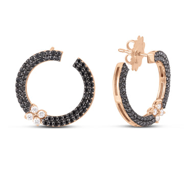 Love in Verona earrings with black and white diamonds