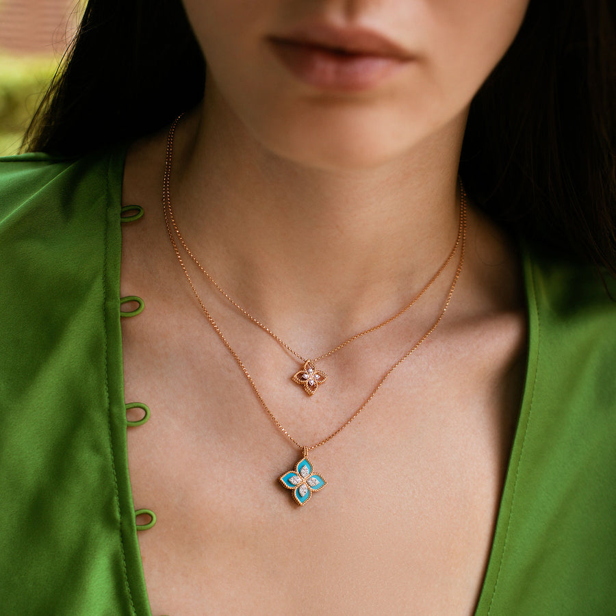 Necklace with diamonds and turquoise